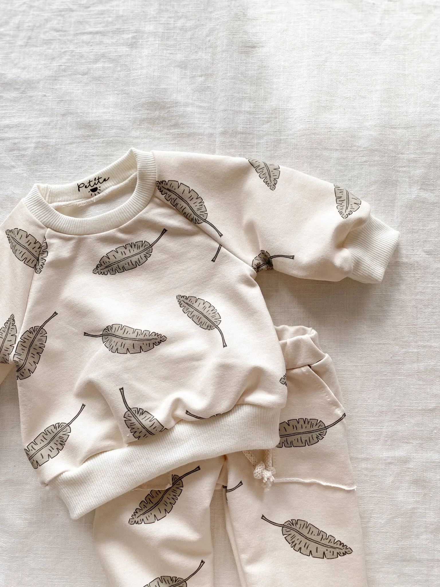 Baby cotton sweatshirt / leaves