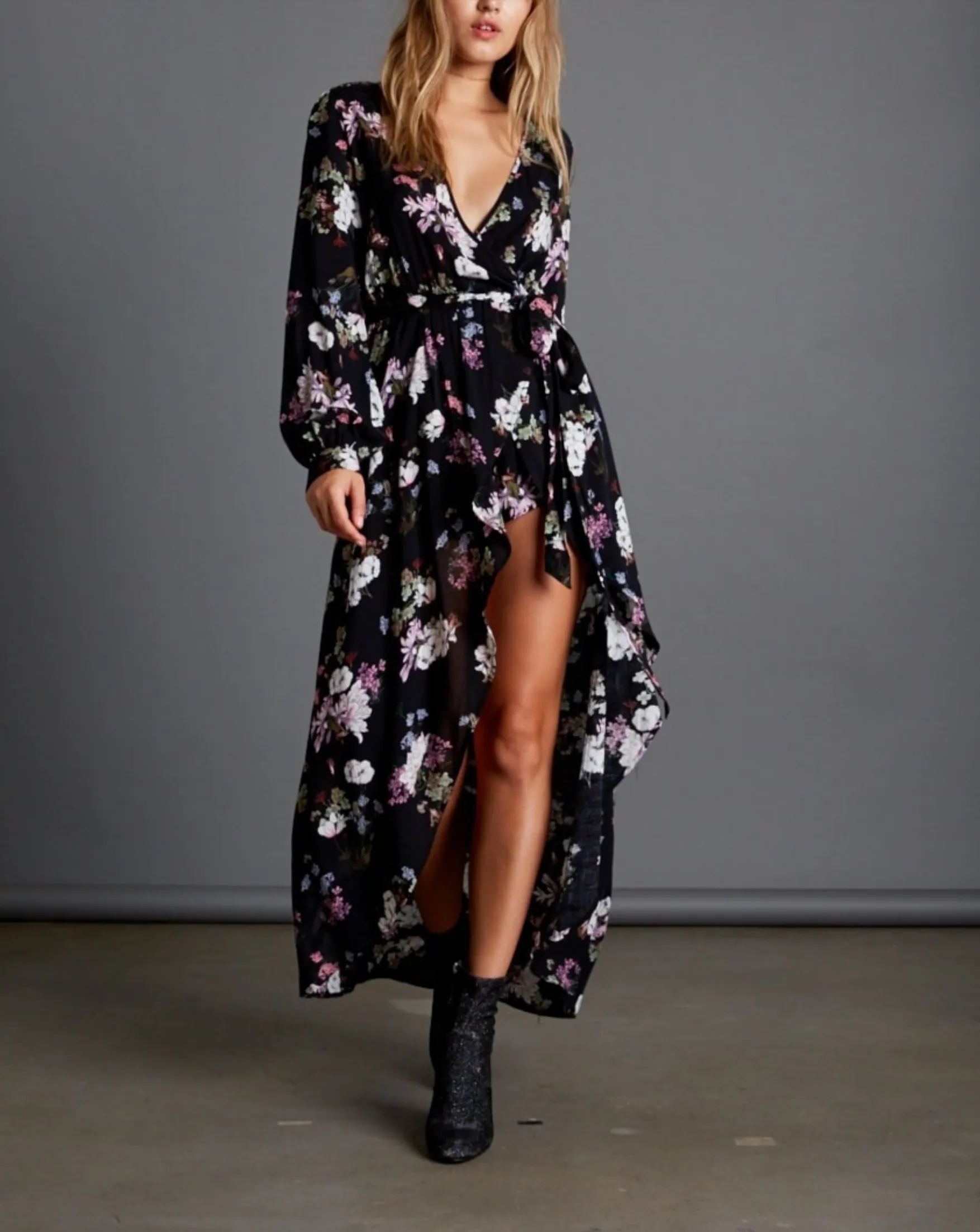 Cotton Candy LA - Hollywood Hills Dress in Black/Floral