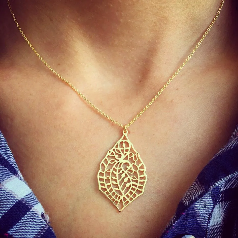 Filigree Leaf & Helen Chain Necklace