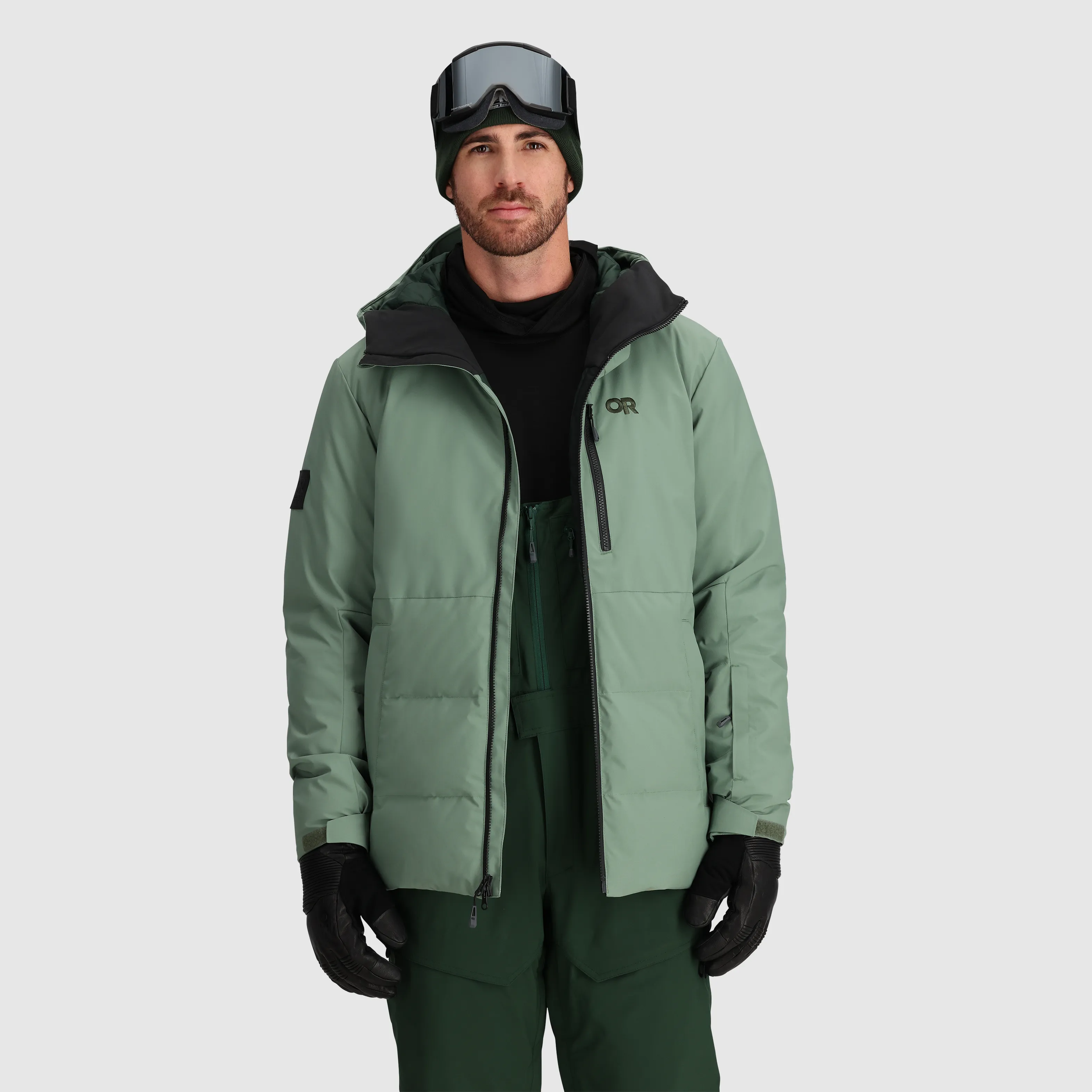 Optimise the title of this e-commerce product to Stylish Mens Insulated Snowcrew Down Jacket